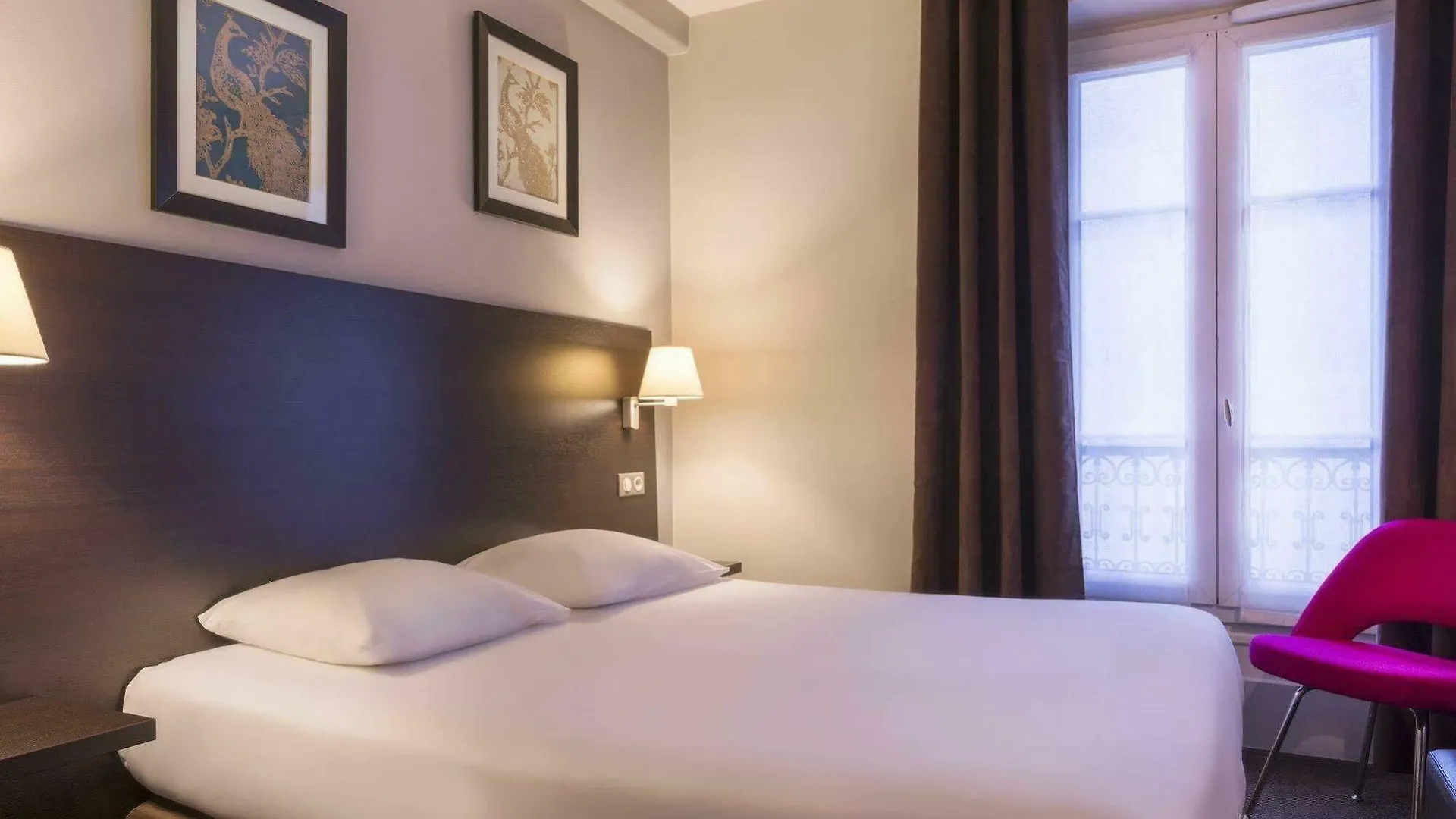 Hotel Des Ecrivains 3*